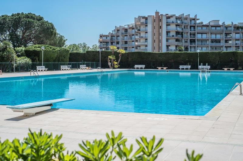 Cannes Marina Appart Hotel Mandelieu - image 9