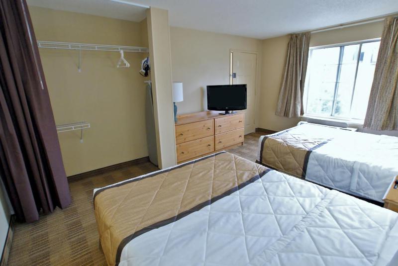 Extended Stay America Suites - San Diego - Fashion Valley - image 2