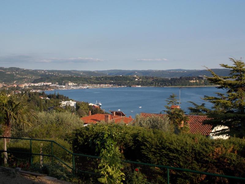 Suite with Sea View image 3