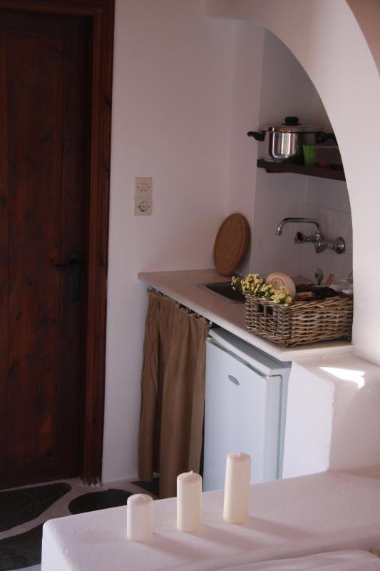 Budget Studio with Sea View image 4