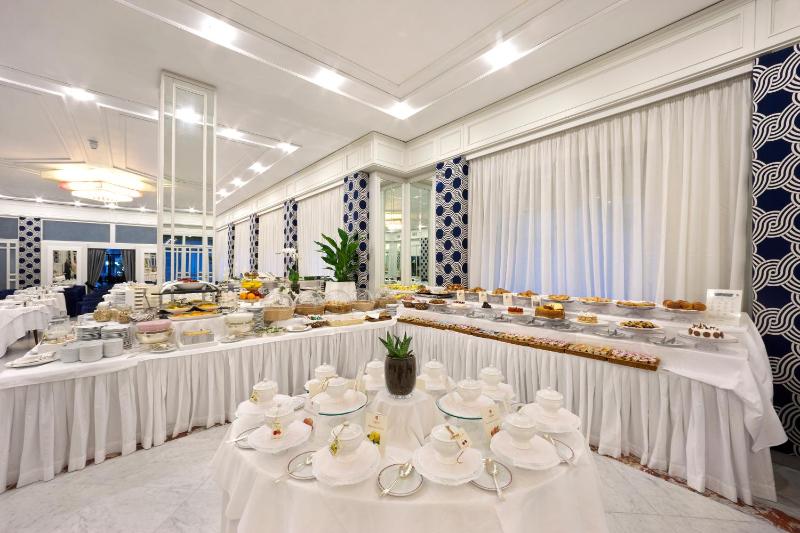 Hotel Continental - image 35