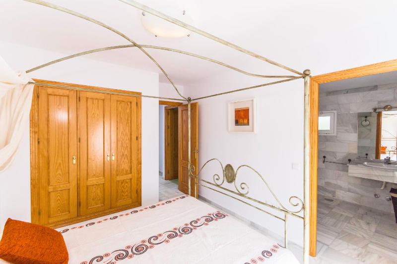 Duplex Camino del Tejar - image 7