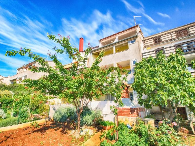 Apartments Tereza 1352 - image 8