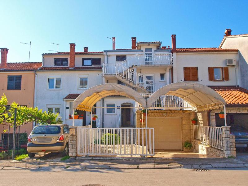 Apartments Tereza 1352 - image 3