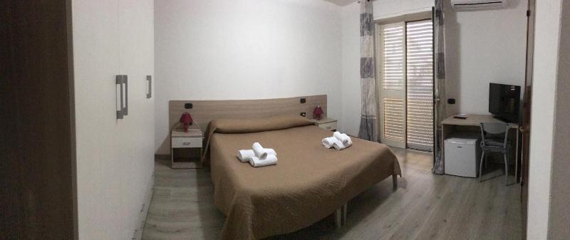 Double or Twin Room with Terrace image 1