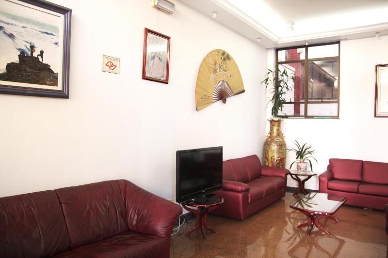 Free Palace Hotel - image 10
