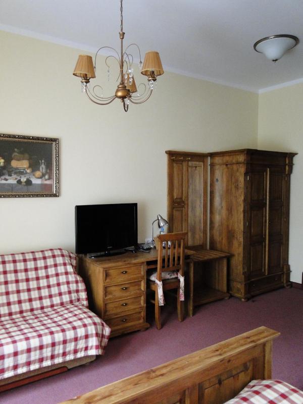 Family Room with Bath image 2