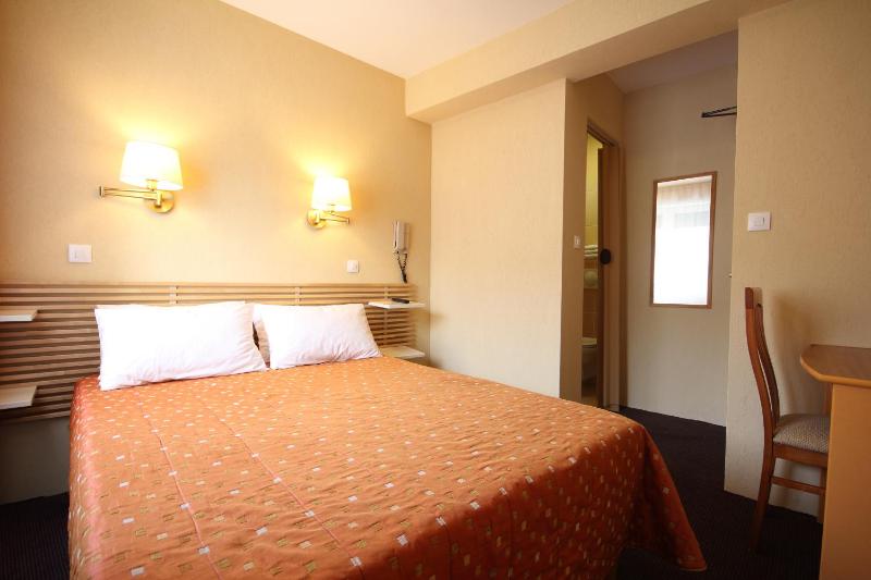 Budget Double Room image 1