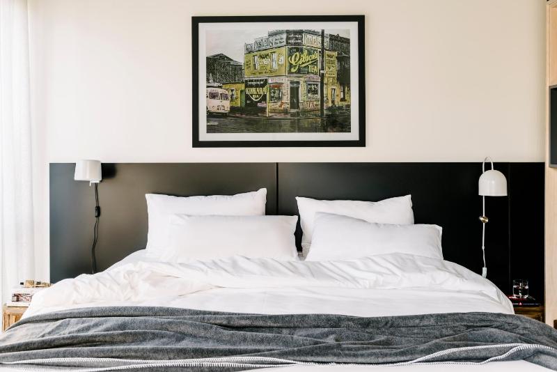 One Bedroom Suite  image 3