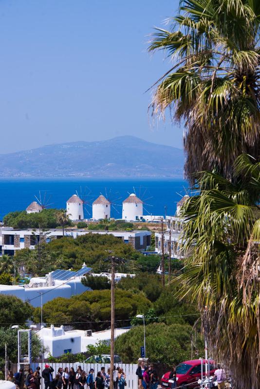 Deluxe Double or Twin Room with Sea View image 2