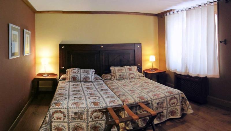 Standard Double Room image 1