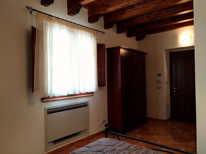 Economy Double Room image 2