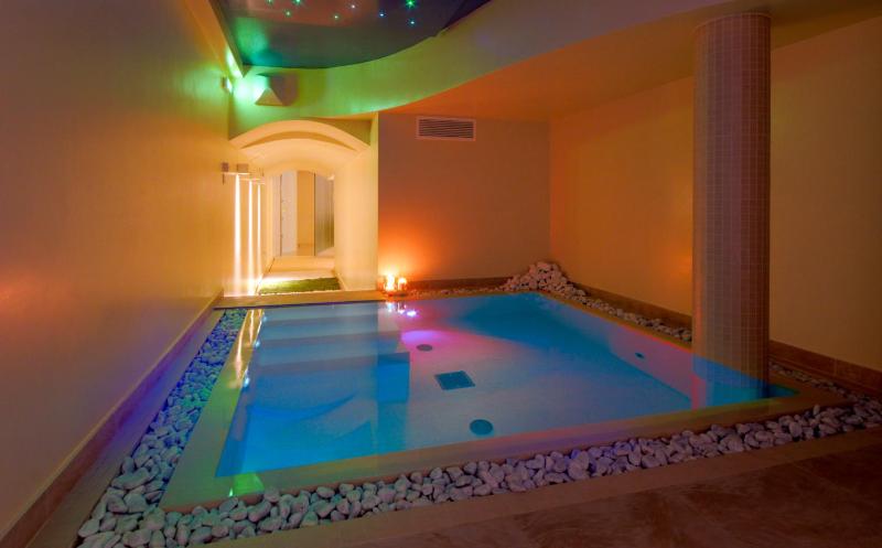 Smeraldo Suites & Spa - image 8