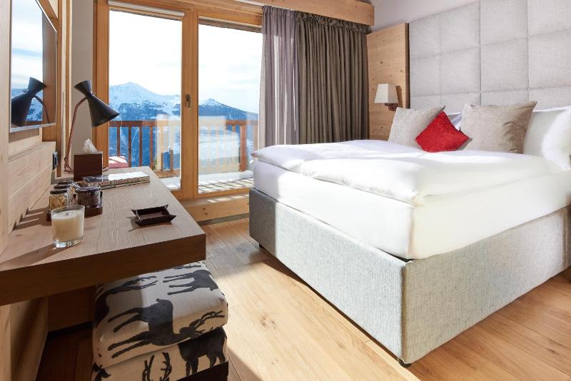 Premium Double Room image 1