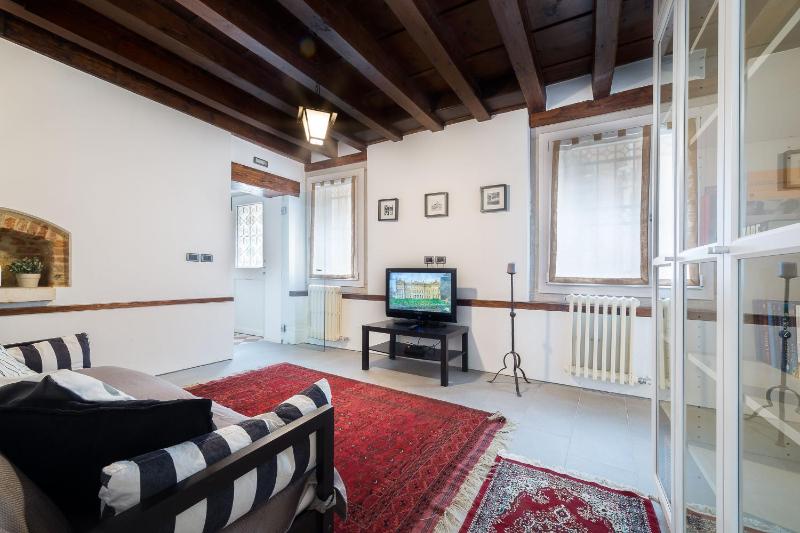 Standard Apartment image 3