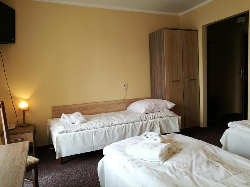 Triple Room image 2