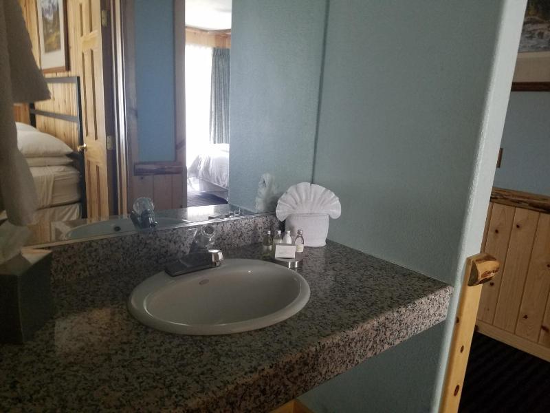 Two-Bedroom Townhouse image 3
