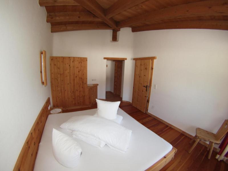 Four-Bedroom Apartment image 3