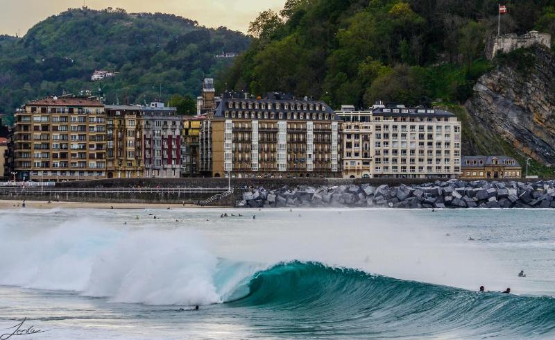Surfing Etxea - Surf Hostel - image 26