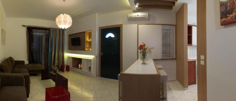 Golden Suite image 1