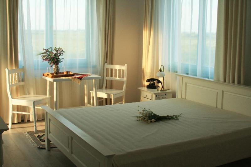 Double Room with Terrace image 2
