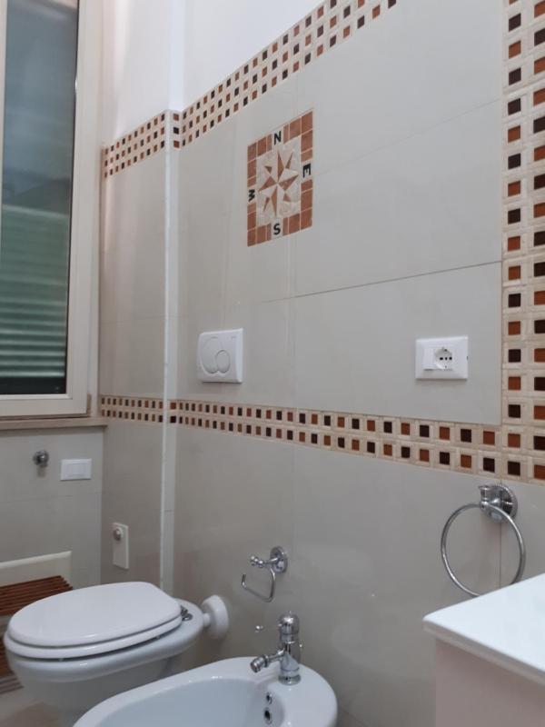 Double or Twin Room with Private Bathroom image 2