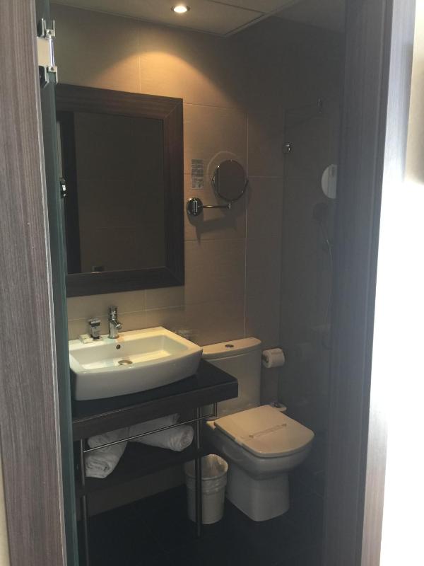 Standard Room Interior image 2