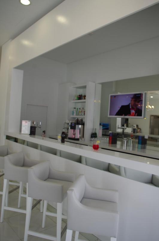 Kyriad Prestige Perpignan Centre Gare - image 14