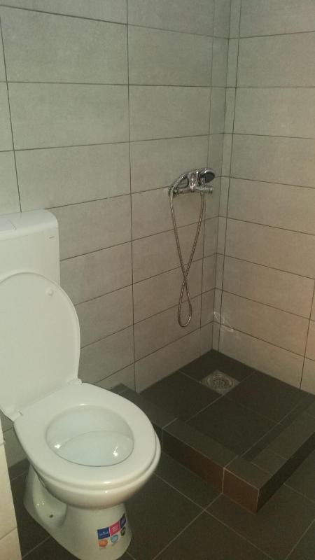One-Bedroom Apartment image 3