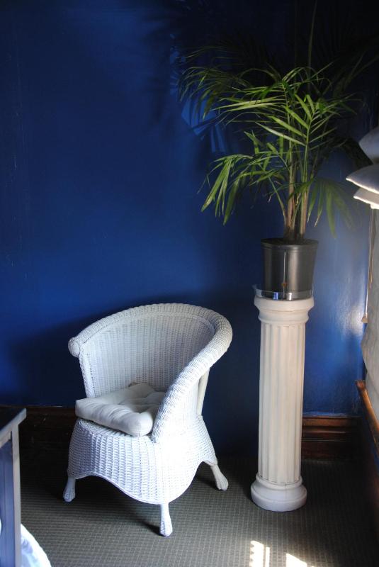 Off Broadway B & B - image 7