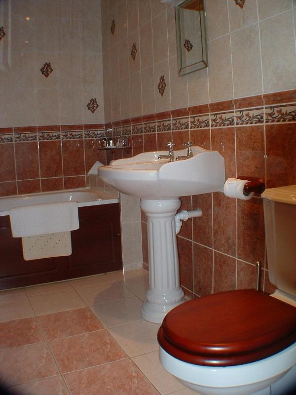 Double Room image 4