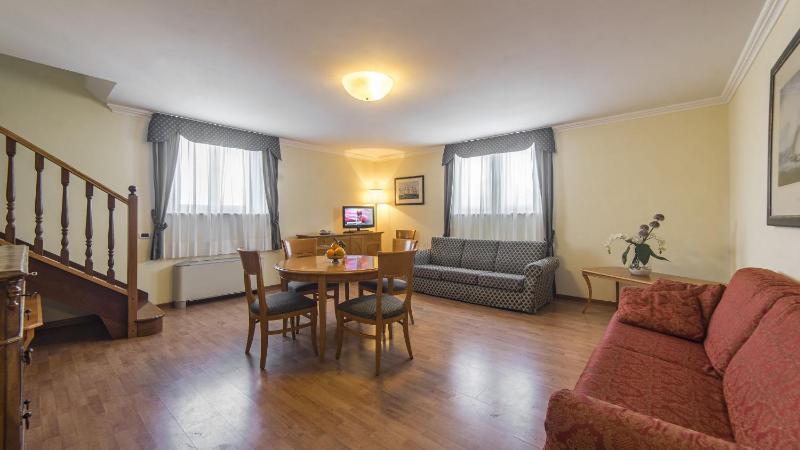 Two-Bedroom Apartment - Split Level image 1