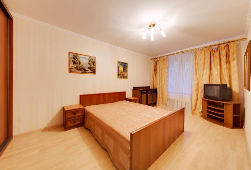 One-Bedroom Apartment image 3
