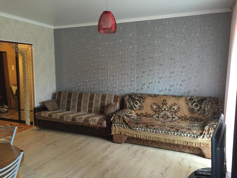 One-Bedroom Apartment image 1