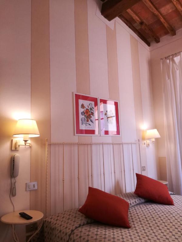 Double or Twin Room image 3