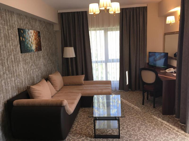 One-Bedroom Suite Non Smoking image 3