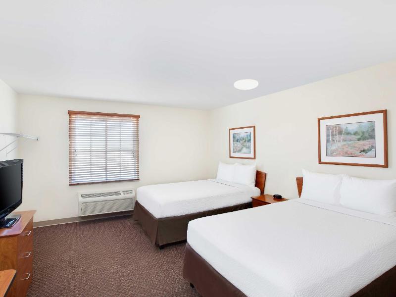 Double Room with Two Double Beds image 3