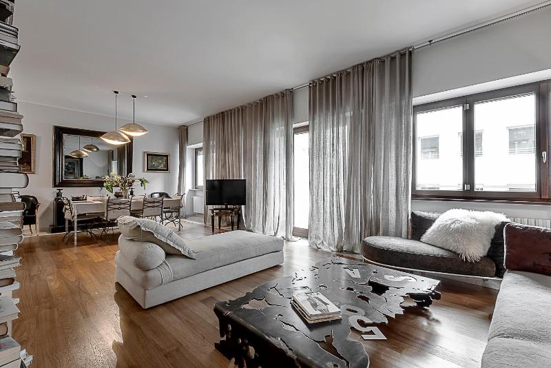 Milano Central Luxury Images