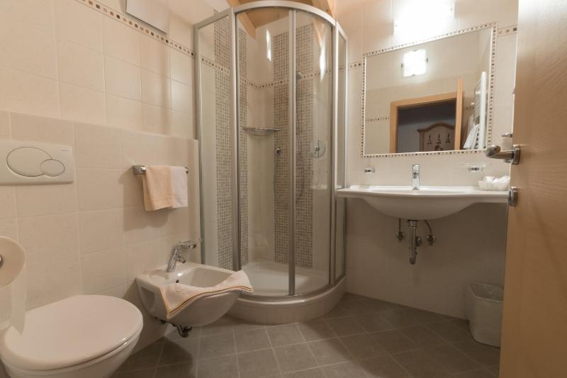 Triple Room image 2