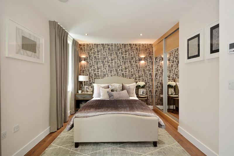 One-Bedroom Apartment image 2