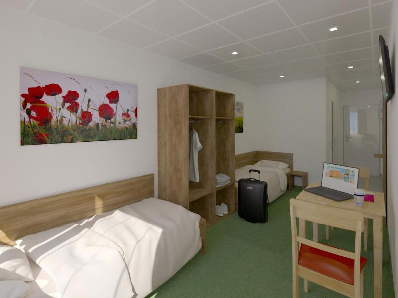 Single Room with Shower image 2