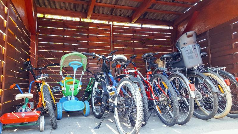 Twin Room image 2