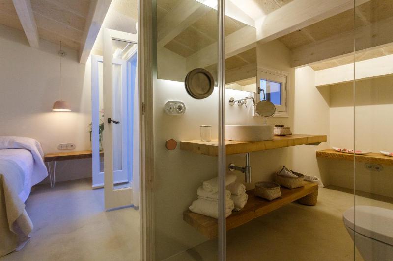 Suite with Terrace image 3