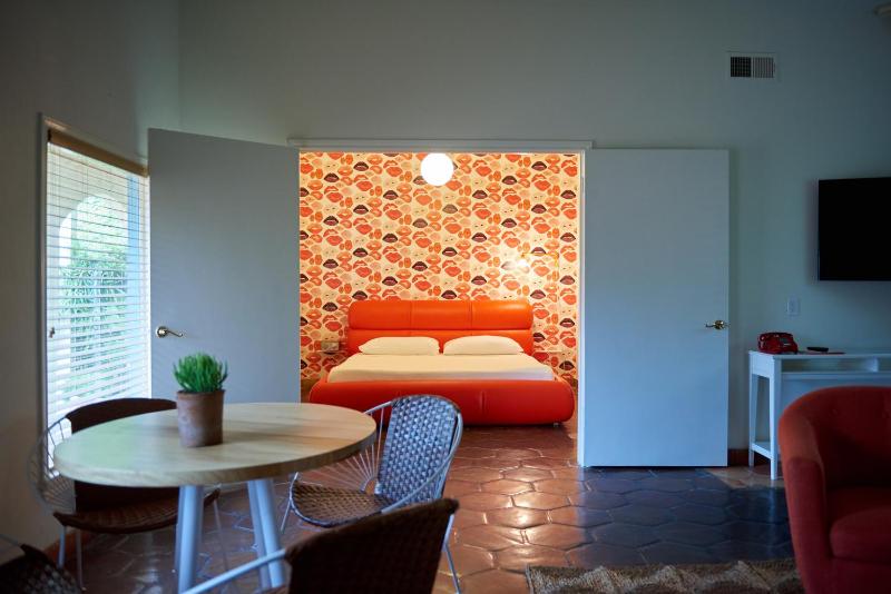 Austin Motel - image 50