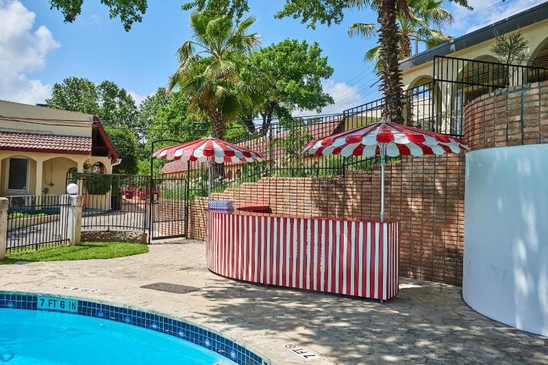 Austin Motel - image 18