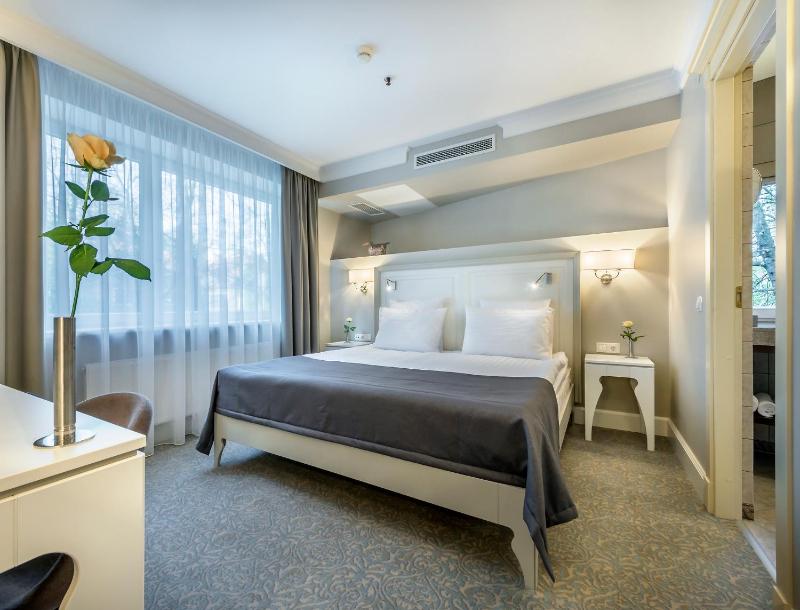 Ratonda Centrum Hotels - image 14