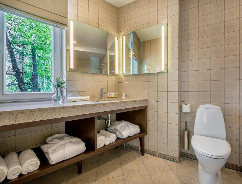 Suite image 4