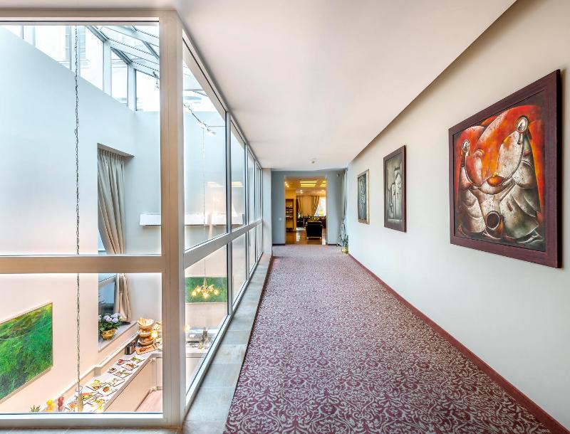 Ratonda Centrum Hotels - image 6