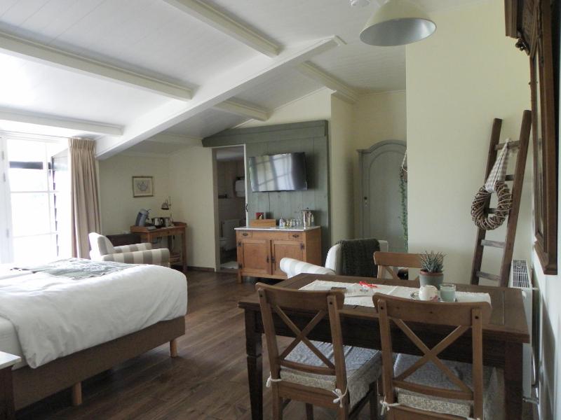 Double or Twin Room with Bathroom image 4