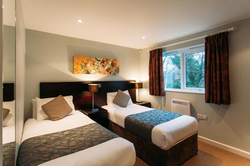 Two-Bedroom Lodge image 4